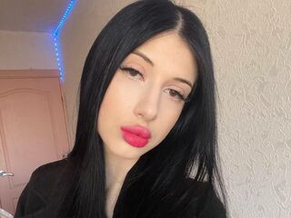 camgirl playing with vibrator NellyEvan