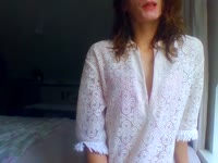 Hi there! I’m a warm, open-minded and easygoing person who loves genuine connections and good vibes. I enjoy making people feel comfortable, seen and appreciated. If you’re looking for someone who is fun to talk to, a little playful and also a great listener… you’ve found the right place