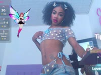 I am a very horny trans and daring I
like to show my butt in the camera