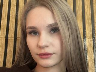 hot cam girl spreading pussy CalypsoVirel