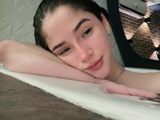 adult web cam chat room CamilaMalkovich