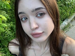 sexcam online ChandraHankin