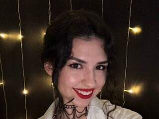 webcam pic GenesisLebow