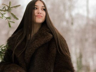 naked girl with webcam masturbating with sextoy LashonTackitt