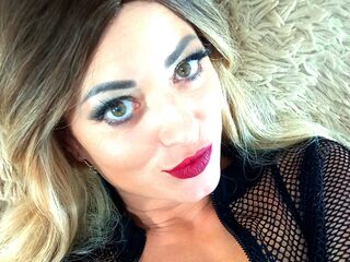 sex cam live LionessoneForu