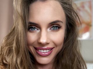 naked webcamgirl video MichelleRouz