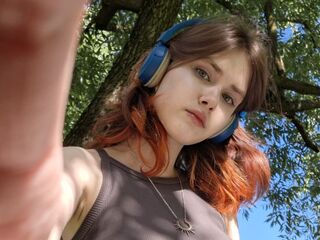 cam girl fingering OliviaHurewicz