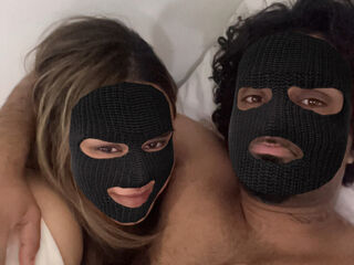 couple fucking in front of webcam SanyaJay