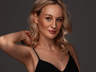 bdsm cam girl chat room AbeyAmaze