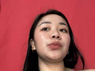 bizarre live sex cam HannahVinson