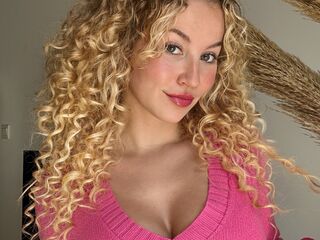 bdsm live sex cam KarolinaRomero