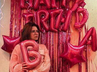 adult webcam chatroom AdinaBoas