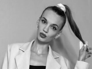 naked webcam girl picture AlexaSunchez