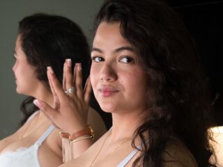 live strip tease show AliceMorellli