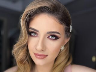 shower live cam AliciaGreen