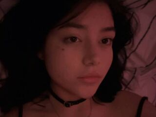 free livesex AlisaGlow