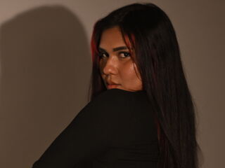 adult livecam AlizLatifa