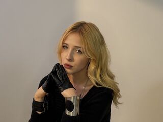 sexcam online AmeliaHatta