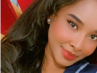 hot camslut AmelyaMelon