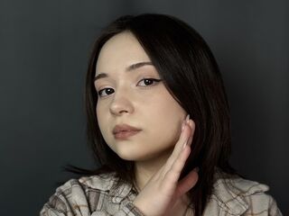 strip show AminaBaudoin