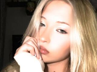 naked cam girl photo AnjanetteGalpin