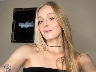 camwhore masturbating AshliJonsson