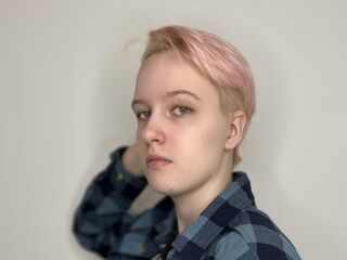 fingering cam slut AudreaSensor