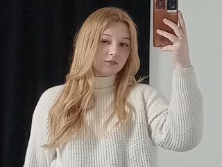 camslut fingering wet pussy AutumnCoxwell