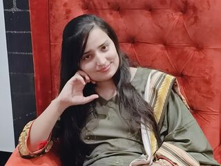 free webcam chat room AyeshaSajid