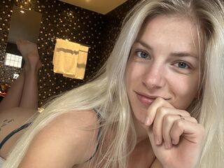 free hardcore porn webcam BlondieBritt