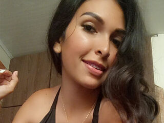 beautiful webcam girl BrendaMontecarlo