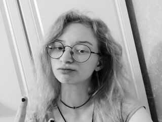 cam show BrittenyTannen