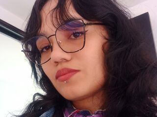 nude camgirl picture CamilaRodriguez