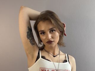 shower livecam CammiePratten