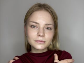 cam girl sex photo CarolynPratt