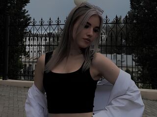 beautiful cam girl CassyHouard