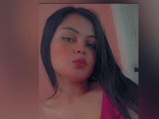 webcam babe chat room CataleyaLux