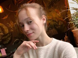 topless girl CathernKyte