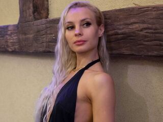 nude cam girl pic CathiGetsinger