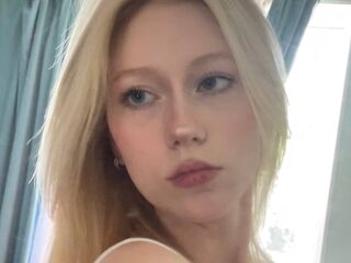shower webcam CeciliaWhithrock