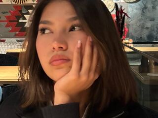 naughty camgirl masturbating CelsaCoty