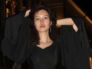 hot girl cam ClorindaNakagawa