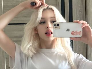 webcam strip tease show CourtneyAdamo