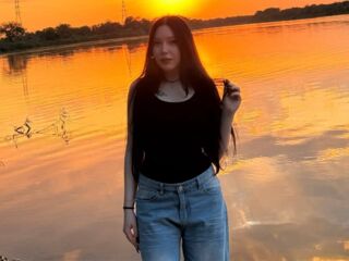 fingering webcamgirl picture DannBaldino