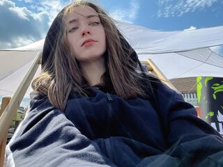 bedroom cam DelorisAhaus