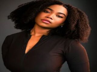 cam girl playing with sextoy DestinyRose