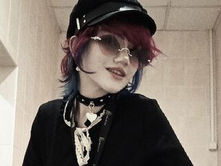 camgirl masturbating ElanorCiolek