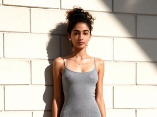 naked webcam girl EllieTaulbee