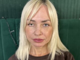 hot cam whore EvaRomer