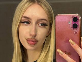 naughty cam girl masturbating with dildo FrancesSublett